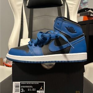 Jordan 1 Retro High OG Dark Marina Blue (PS) Size 3 Youth